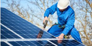 Installation Maintenance Panneaux Solaires Photovoltaïques à Saizerais